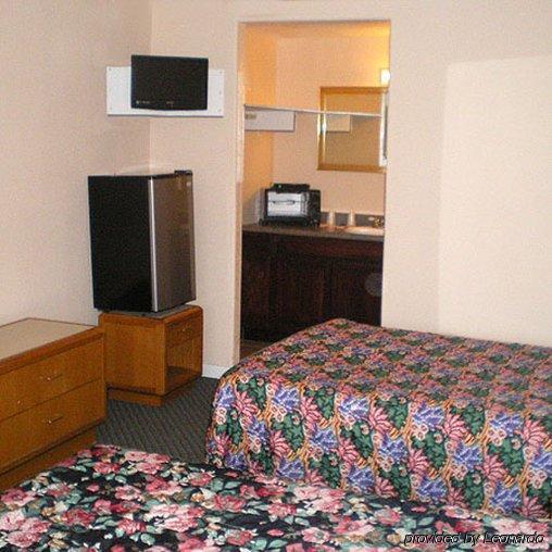 A1 Value Inn Hernando Room photo